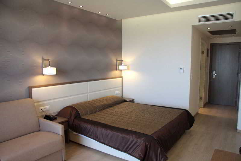 Hotel Cosmopolitan & 4*