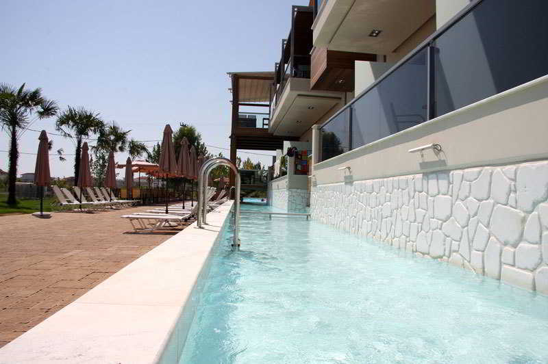 Cosmopolitan Hotel Paralía